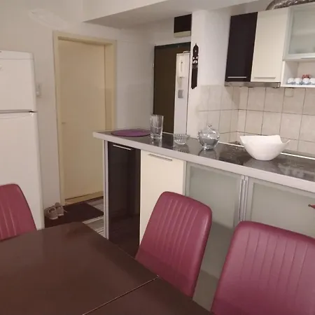Cozy سكوبجي