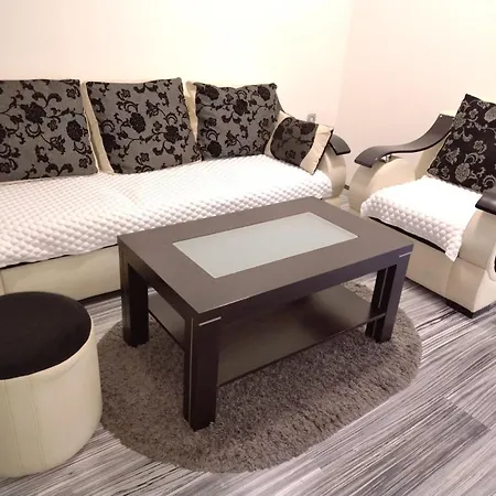 Cozy شقة